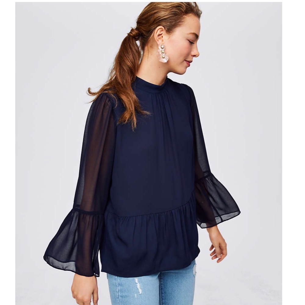 Ann Taylor LOFT Bell Sleeve Peplum Blouse Navy XXS